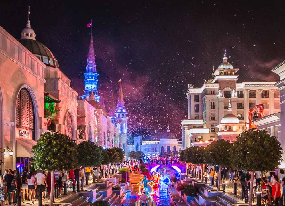 Adults events nights in Tenerife