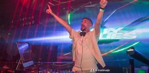 Adults events nights in Tenerife